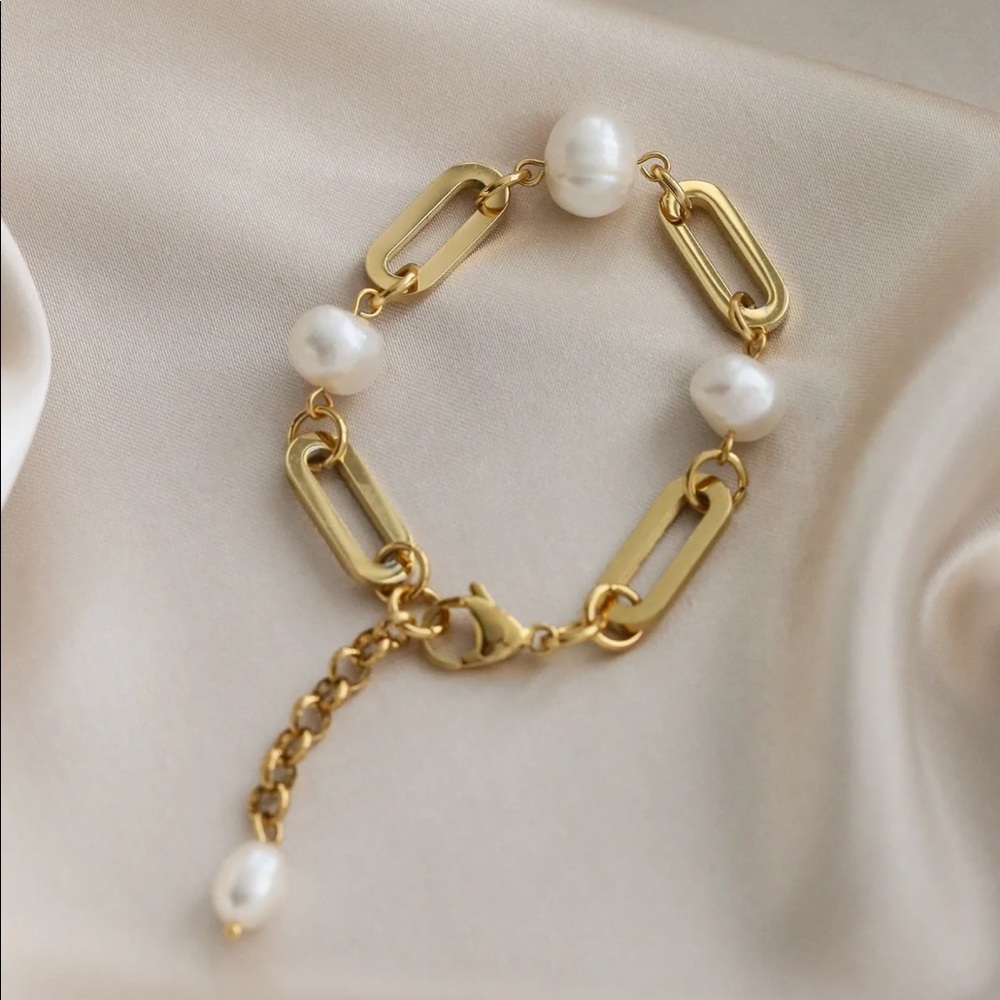 Chain 🤍 bracelet - Picture 1 of 5